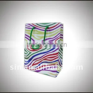 2012 Elegant Shopping Paper Handbag thumbnail-1