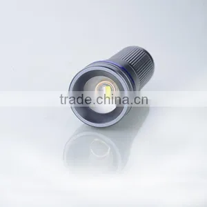 Super Bright Led Aluminum Flashlight thumbnail-2