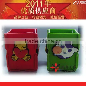 2012 New Design Cartoon Rubber Pen Holder thumbnail-1