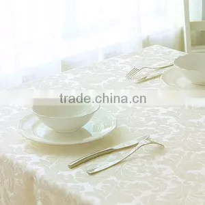 New Damask Jacquard Table Cloth Polyester thumbnail-1