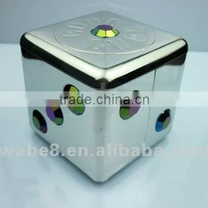 Mini Pocket Rhinestone Ashtray thumbnail-1