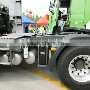 International Quality Sinotruk 6x4 C7h Tractor Head Truck With Low Price thumbnail-3