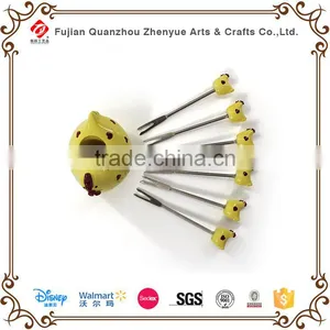 2015 Resin Lovely Fruit Fork thumbnail-5
