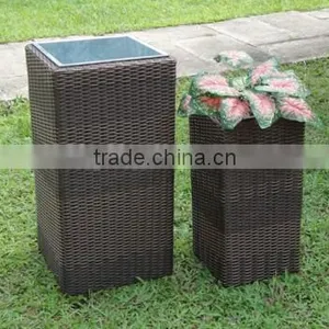 Outdoor Flower Basket thumbnail-3