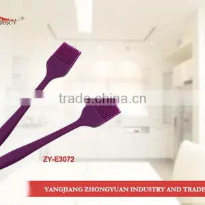 Hot Selling Food Grade Baking Tools Silicone Brush thumbnail-1