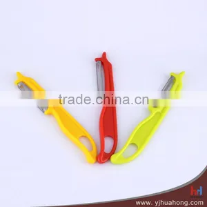 Cheap&simple Vegetable Skin Peeler thumbnail-1