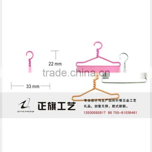 Mini Clip Hanger thumbnail-1