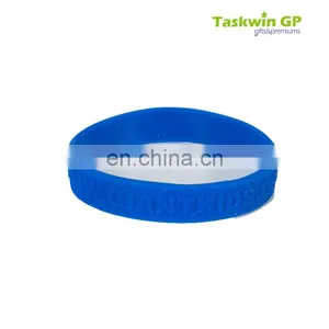 Cheap Price High Quality Embossed Custom Logo Silicone Wristband thumbnail-2