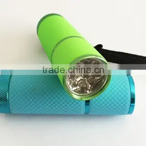 9LED Fluorescent Flashlights and Torches thumbnail-3