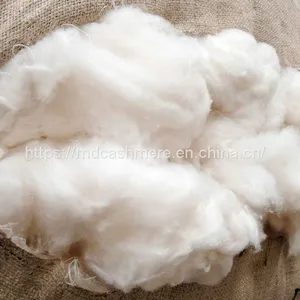 Chinese Scoured Sheep Wool 16.5 Mic Super Soft Lambswool for Best Handfeeling thumbnail-1