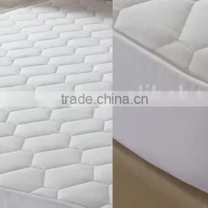 Quilted Spandex Waterproof Fabric Bed Cover thumbnail-1