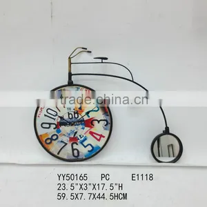 Metal Bike Clock for Wall Decoration thumbnail-1