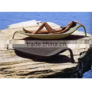 New Style Lounge Seat Outdoor Pool Beach Rattan Modern Leaf Lounge Chair thumbnail-2