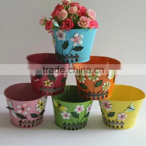 Metal Flower Pot Rack thumbnail-1