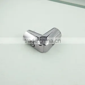 Three Sides Metal Round Tube Connector thumbnail-1