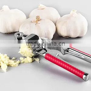 Professional Garlic Crusher ,Ginger Crusher With Silicone Garlic Peeler and Cleaning Brush thumbnail-4