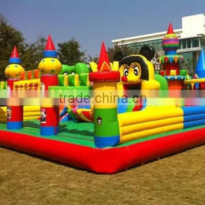 Outdoor Play Giant Inflatable Pool for Adult and Kids Swimming thumbnail-3