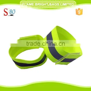 Fashionable Outdoor Running Fluorescent Reflective Wristband thumbnail-1