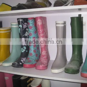 Hot Sale Colorful Silicone Rain Boots thumbnail-1