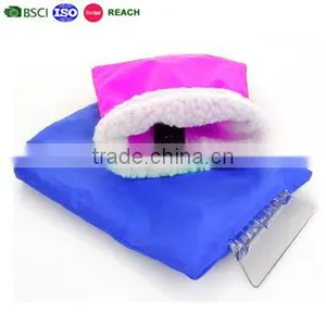 Cute Warm Ice Scraper With Glove thumbnail-1
