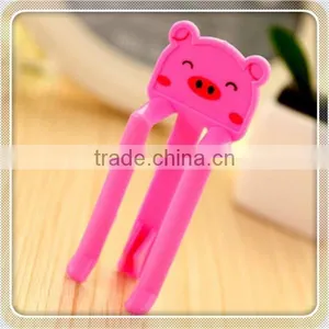 New Product of 2015 Lovely Cartoon Garbage Bag Holder Clip Plastic Trash Bag Holder Clip thumbnail-4