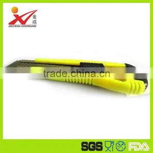 Quality Safety Retracting Utility Knife With Utility Blade Safety Knife thumbnail-1
