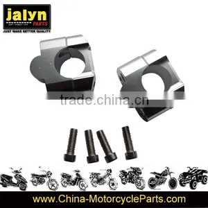 Motorcycle Handlebar Clamp (Item:3031952) thumbnail-1