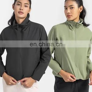Custom Logo Winter Zipper Yoga Softshell Jacket for Women Waterproof Windbreaker Breathable Sports Jackets Outdoor Hiking Coat thumbnail-4