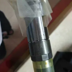65.10401-7001 Dl08 Doosan Engine Fuel Injector for Excavator/Truck/Generator/Daewoo Bus Part thumbnail-3