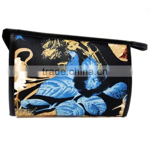 Travel Zipper Flower Printing Fashion Cosmetic Bag Products Large Makeup Bag thumbnail-2
