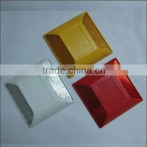 Plastic Safety Road Studs thumbnail-1