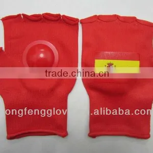 Noise Maker Fans Wear Hand Clapper Baseball / Basketball / Football / Soccer Gloves Supplier's Choice thumbnail-3