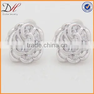 Daihe Copper Shining Invisible Earrings thumbnail-1