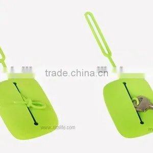Colourful and Functional Silicone Car Key Case thumbnail-1