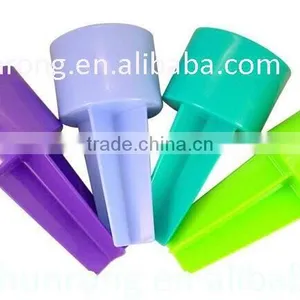 Newest Plastic Beach Spiker Cup Holder thumbnail-2