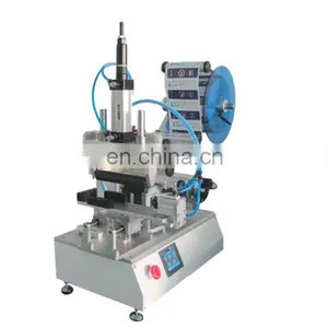 Anyone Can Use Semi Automatic Square Labeling Machine for Square Bottles thumbnail-1