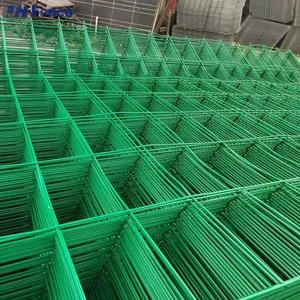 3d Curved Galvanized Welded Wire Mesh Fence Triangle Mesh 3d Fence thumbnail-1
