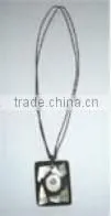 High Quality Designed Resin Shell Necklace thumbnail-1