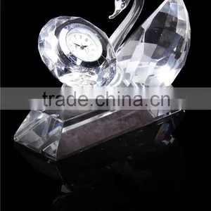 Wholesale Fancy Crystal Diamond Shape Clock With Clear Swan For Sports Souvenir thumbnail-2