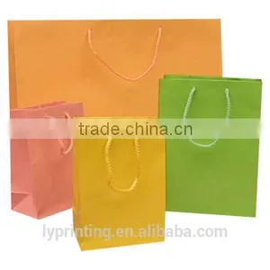 2016 Gift Paper Bags Matte Art Paper Bag Printing thumbnail-3
