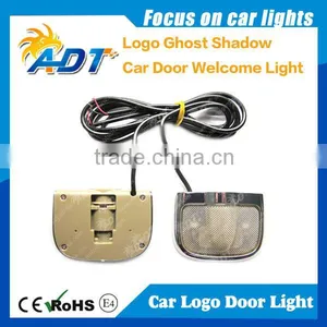 2016 Hot Sale 5w 12 Non-fading Car Shadow Car Logo Light Laser for Universal Cars thumbnail-1