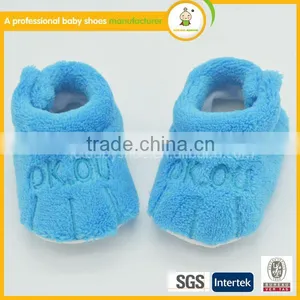 2016 Hot Sale High Quality Boy Girl Comfortable Soft Sole Warm Winter House Baby Walking Shoes thumbnail-3