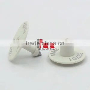 Animal Ear Tag for Cattle in White 30*30 mm thumbnail-3