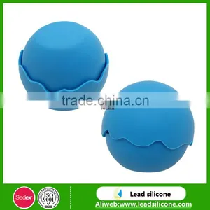Reusable Custom Creative Personalized Ball Shape Silicone Ice Cube Tray With Lid thumbnail-2