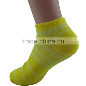 Wholesale Girl Knit Crazy Athlete Sock thumbnail-3