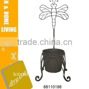 Metal Plant Holder thumbnail-1