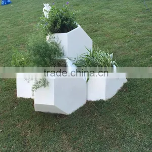 Fiberglass Garden Pots thumbnail-4
