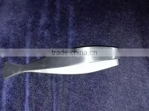 Fishbone Tweezers thumbnail-1