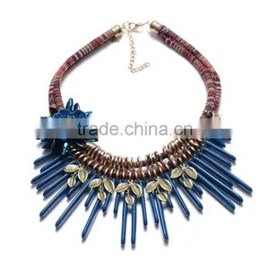 Recommend New Necklace Vintage Ethinc the Exaggerated Flower Necklace Plate Geometric Hand-woven Resin Necklace thumbnail-3