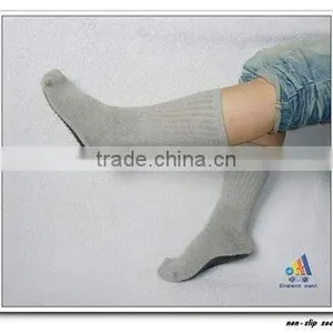 Anti-slip Wool Socks thumbnail-1
